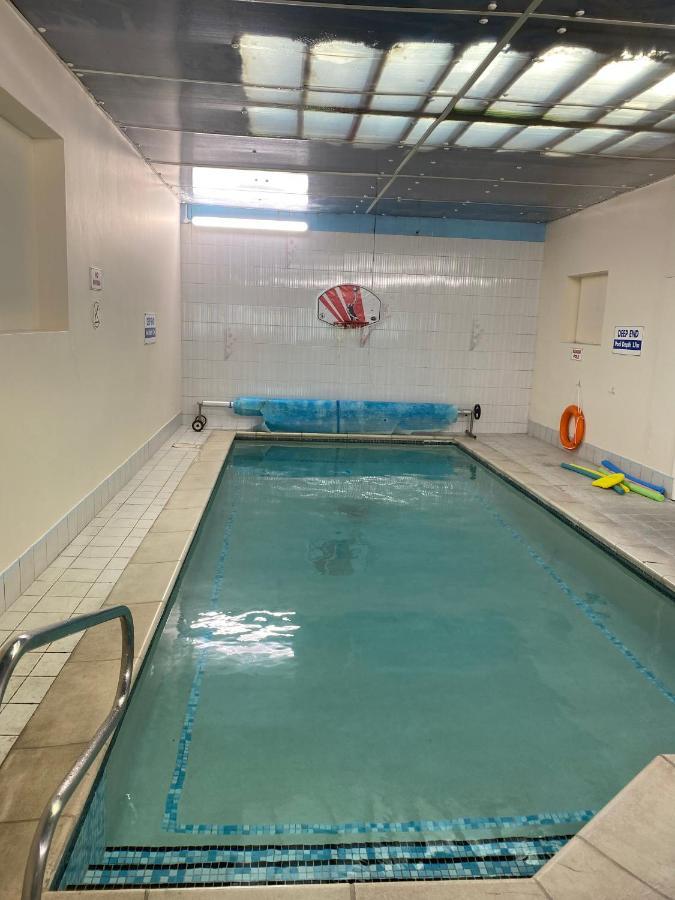 The Woodfield Hotel , Indoor Heated Swimming Pool, Spacious Lounge And Bar Blackpool Exterior photo